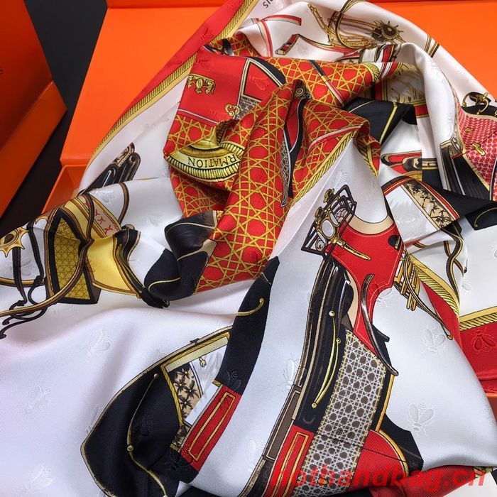 Hermes Scarf HEC00200 Hermes Scarf HEC00200