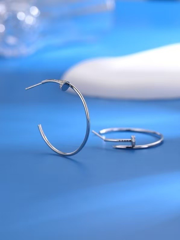 Cartier Earring CE16526