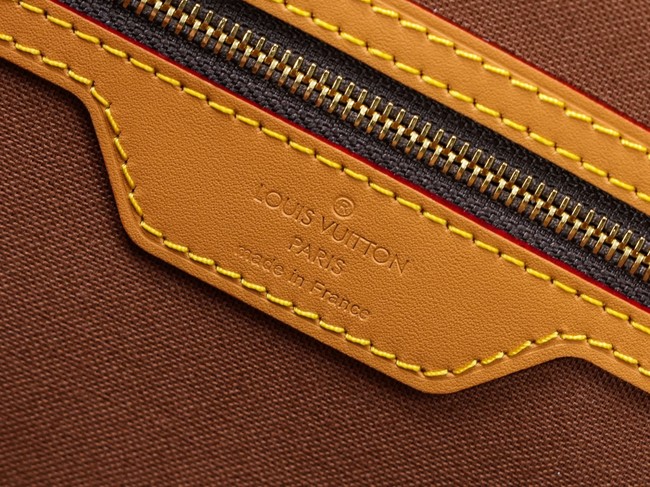 Louis Vuitton Monogram Canvas M42247 brown