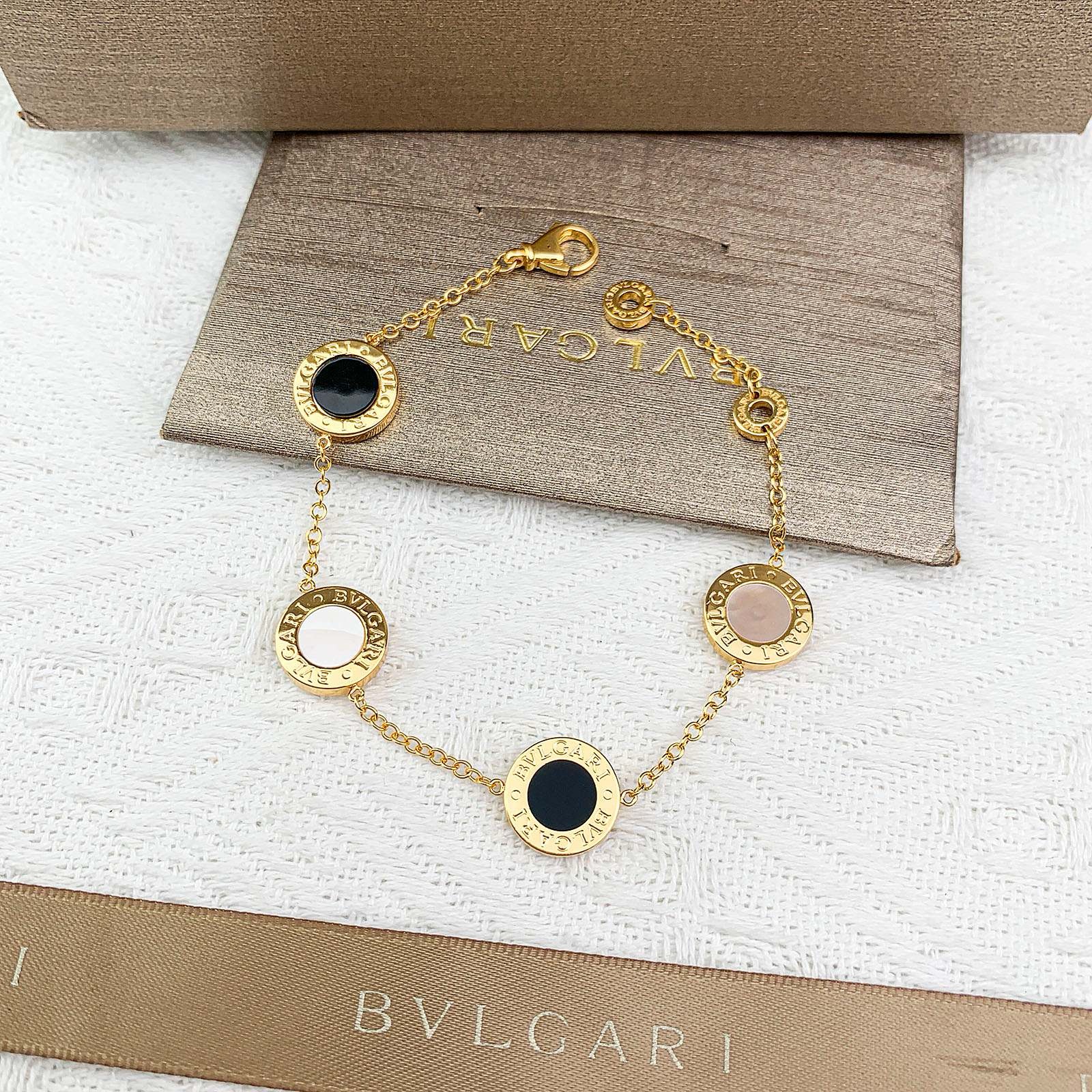 BVLGARI necklace&Bracelet&Earring CE81082