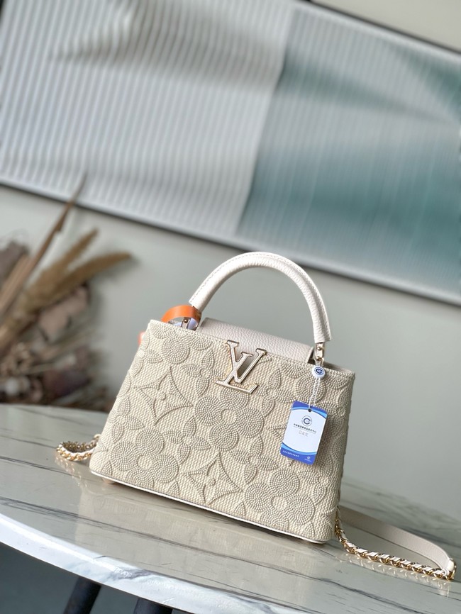 Louis Vuitton Capucines BB M14390 Vanilla