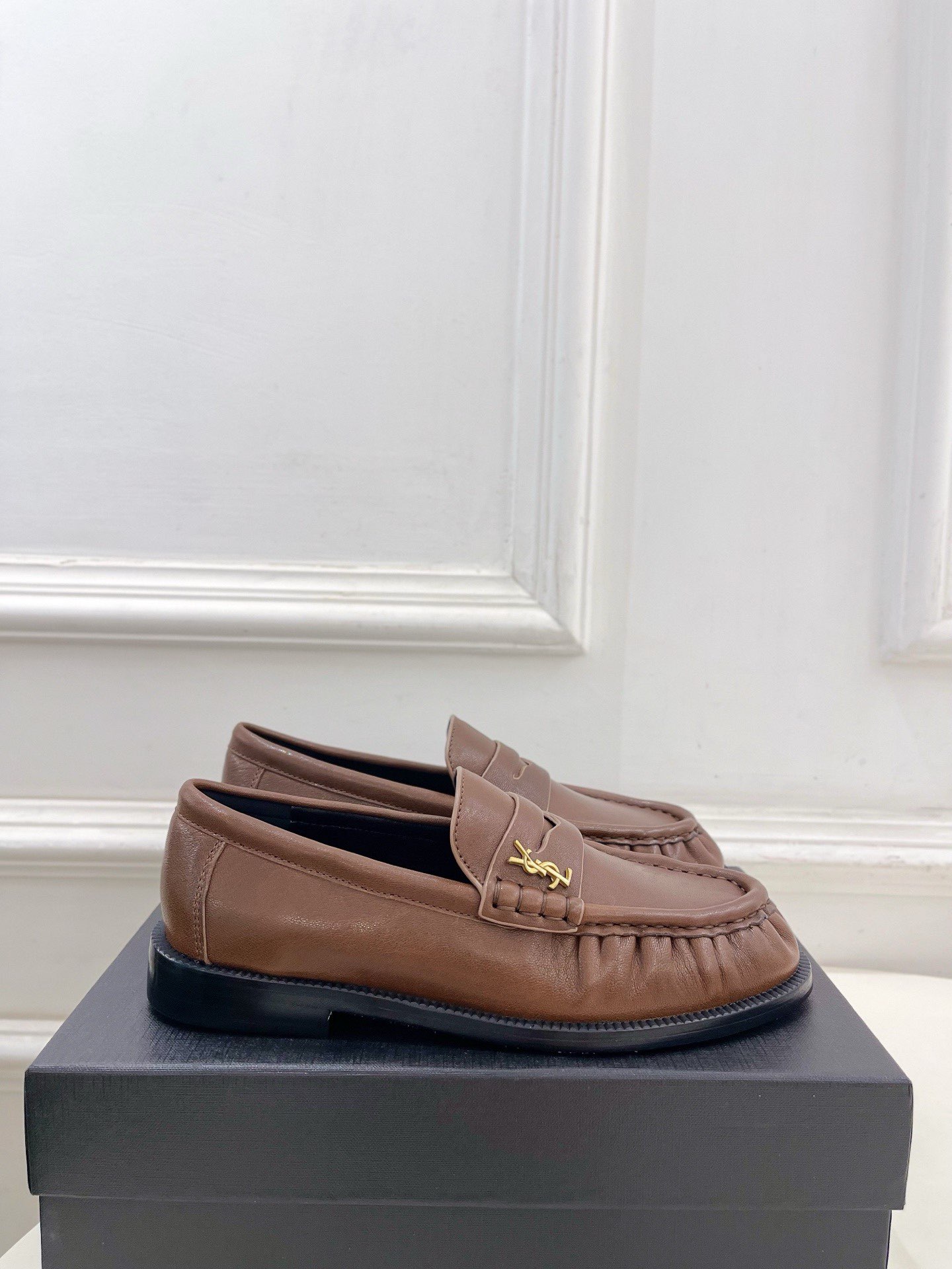 Yves saint Laurent Loafers Shoes YSL30940
