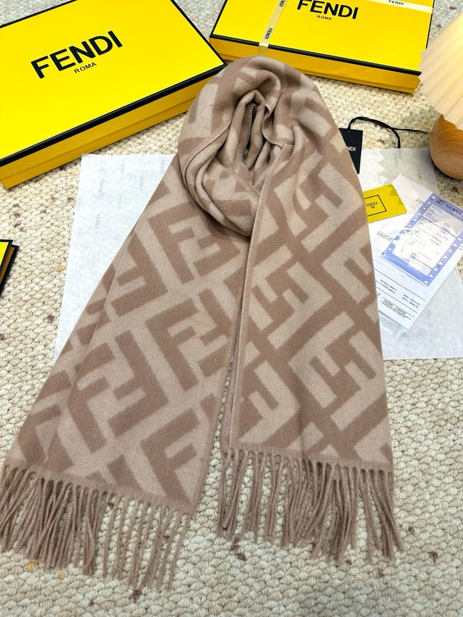 Fendi FF classic pattern cashmere scarf XT261