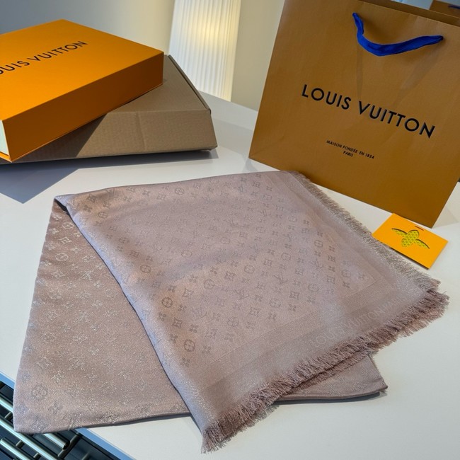 Louis Vuitton Monogram Classic Shawl M97743-2