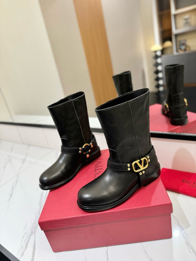 Valentino Ankle boots Calfskin 45076-3