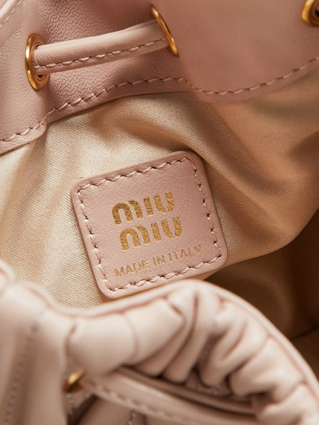 MIU MIU Matelasse Nappa Original Leather Bag 5ND022 Light Pink