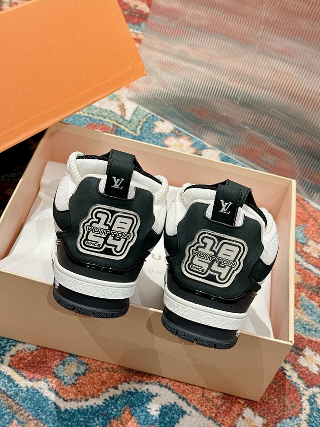 Louis Vuitton Trainer Sneaker 1ACP1R-8
