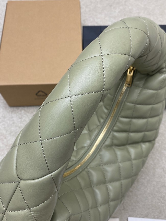 Yves Saint Laurent ICARE hobo in quilted nappa 858160 light green