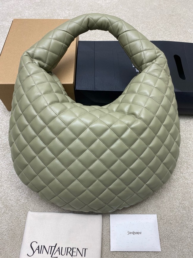 Yves Saint Laurent ICARE hobo in quilted nappa 858160 light green