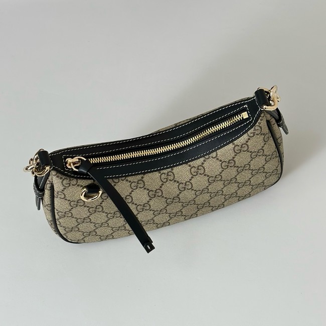 Gucci GG Emblem small shoulder bag 847447 black