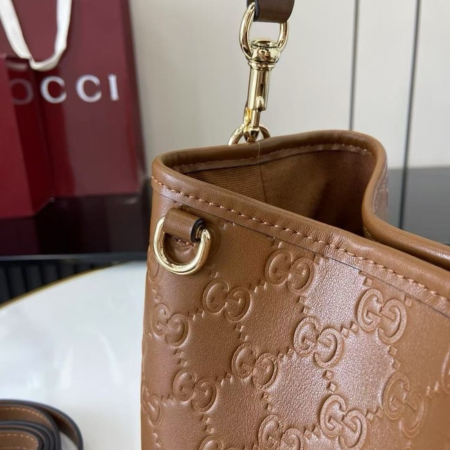 Gucci GG Emblem small bucket bag 815118 tan