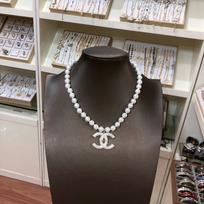 Chanel necklace CE81692