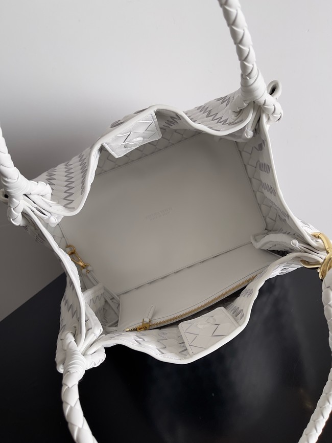 Bottega Veneta Large Parachute 826212 white& Brass finish