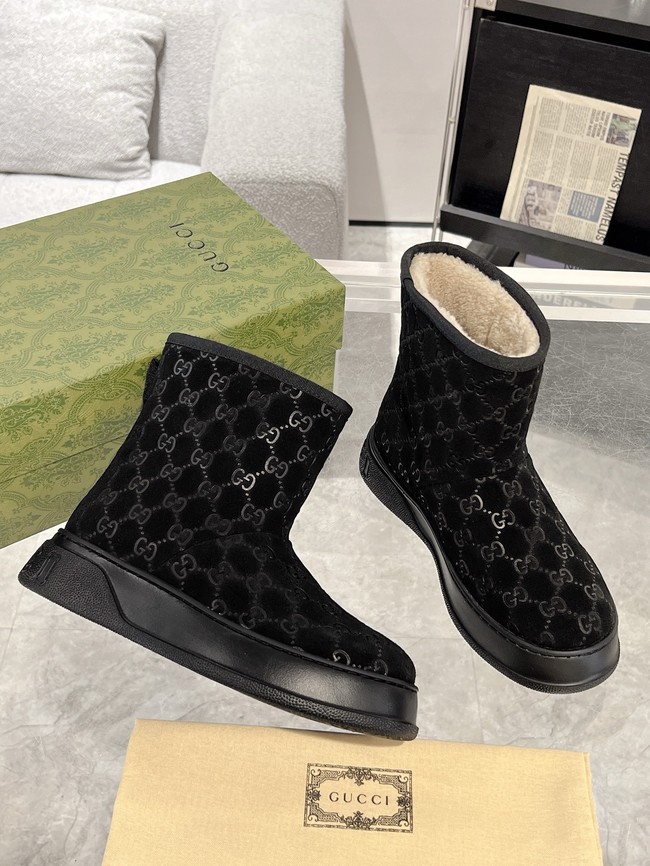 Gucci Womens boot with merino wool lining 857912-5