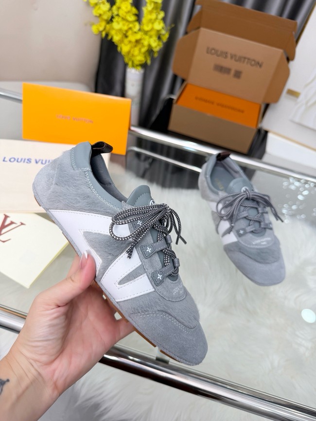 Louis Vuitton Sneakerin 1AIVJN-4