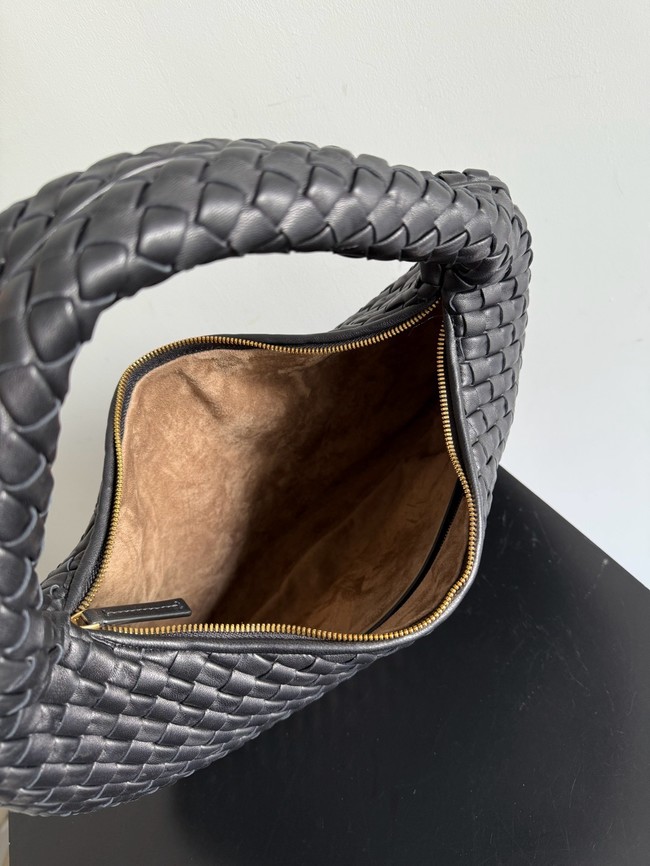 Bottega Veneta Veneta 856737 black