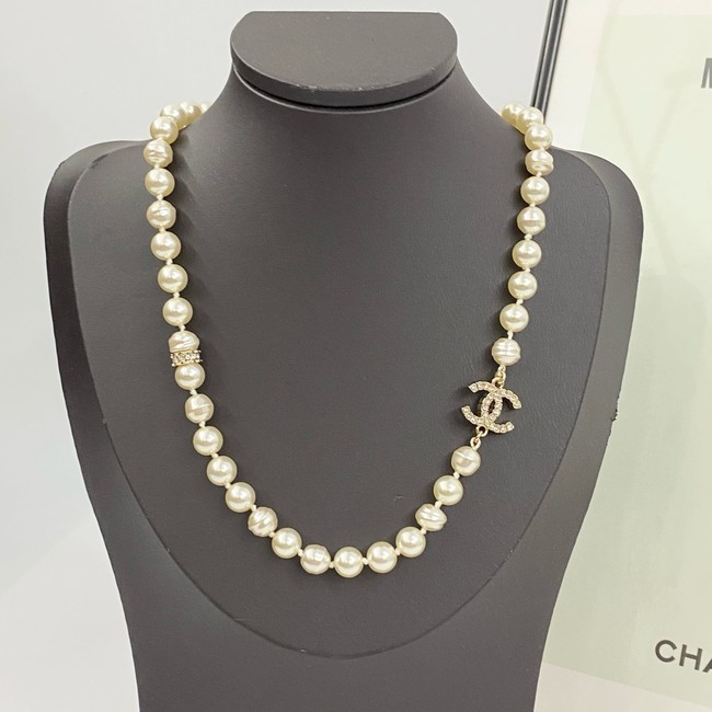 Chanel necklace CE81820
