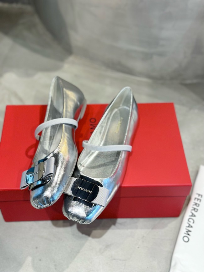 Ferragamo Flat shoes 21039-1