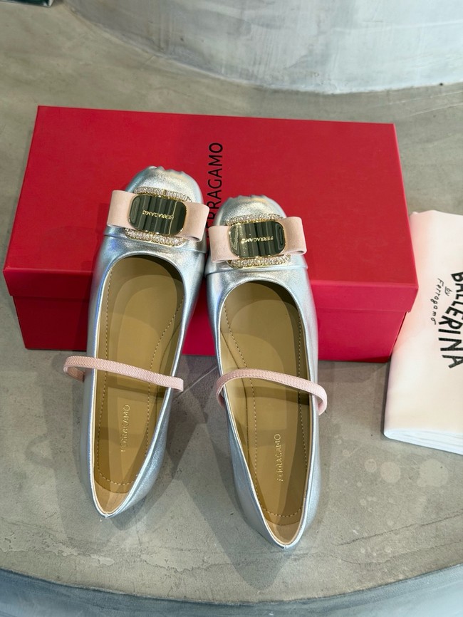 Ferragamo Flat shoes 21039-6