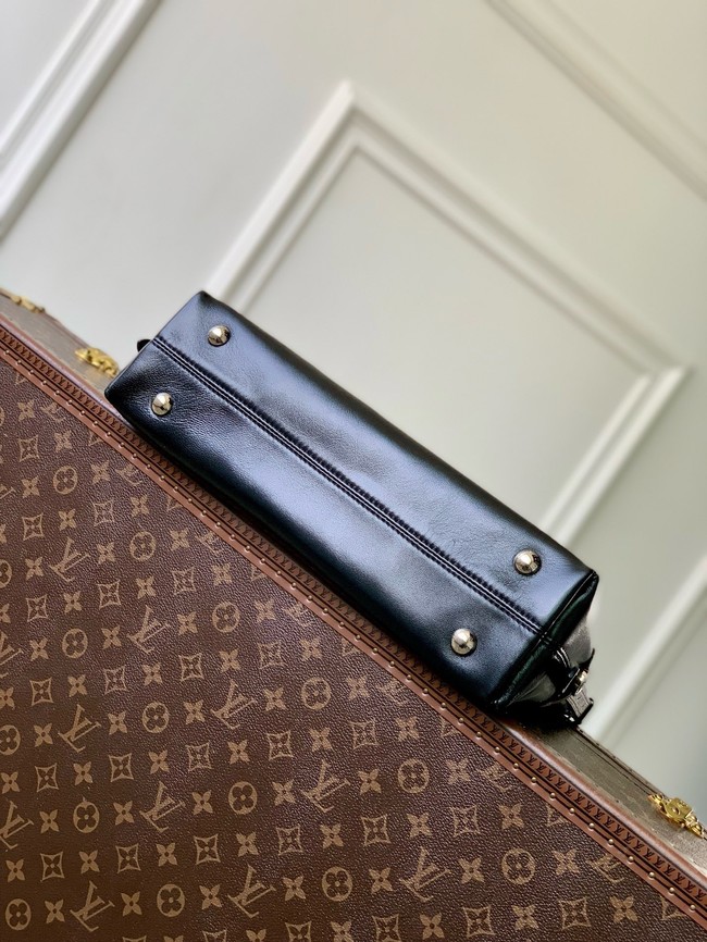 Louis Vuitton NEW CarryAll East West M28160 black