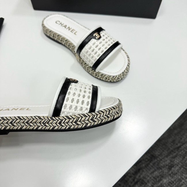 Chanel Slippers 55724-6