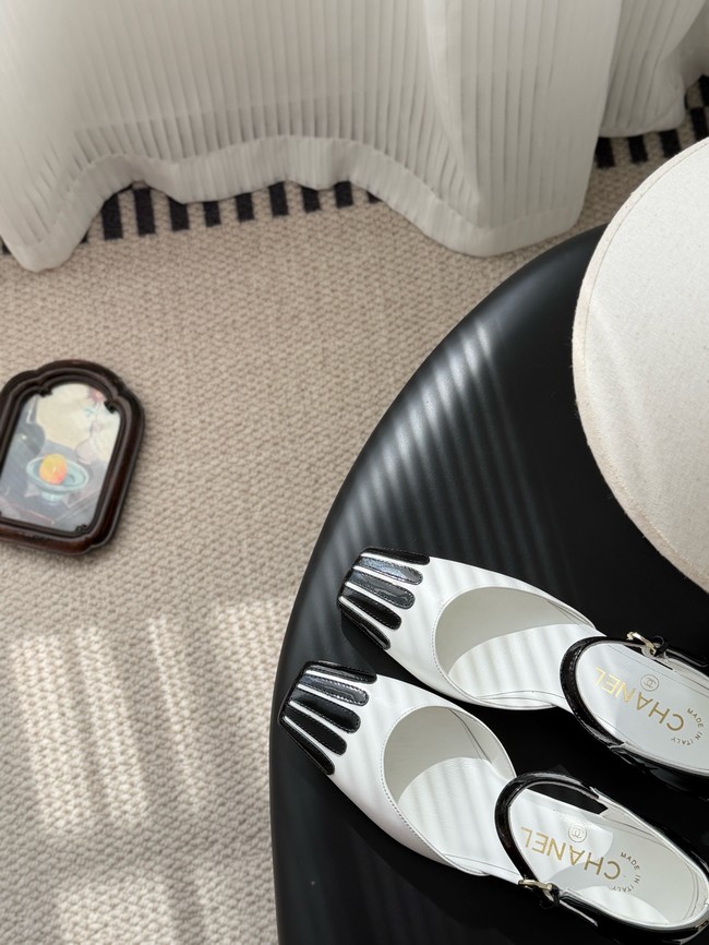 Chanel WOMENS Sandals 55732-2