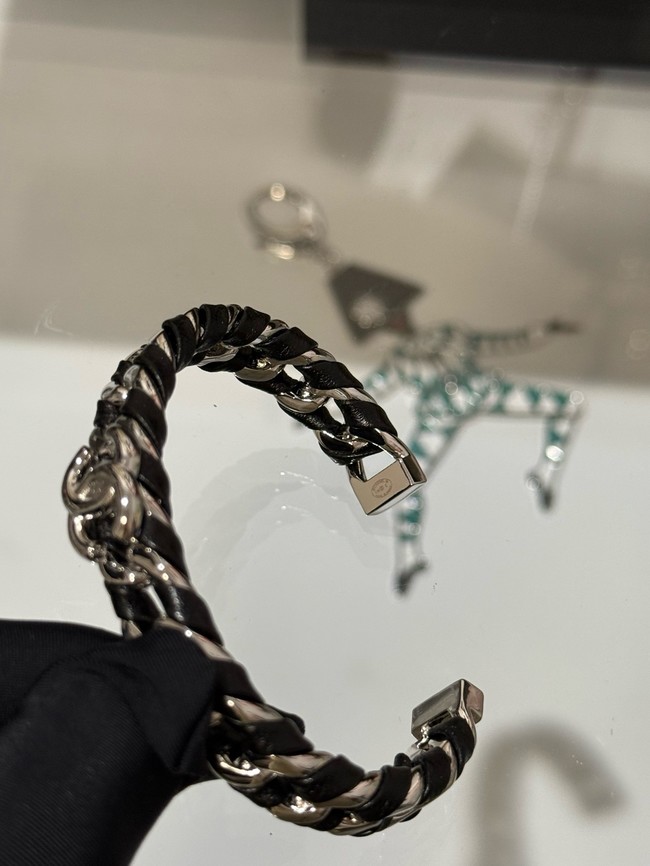 Chanel bracelet CE81954