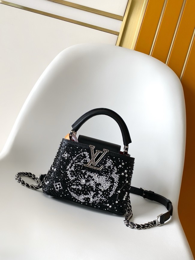 Louis Vuitton Capucines MINI M12977 black